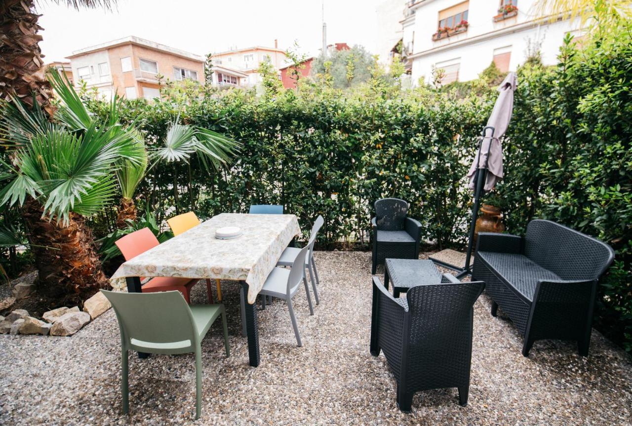 Argo By Holidays Apartment